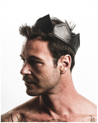 Men's Room - Jughead Crown