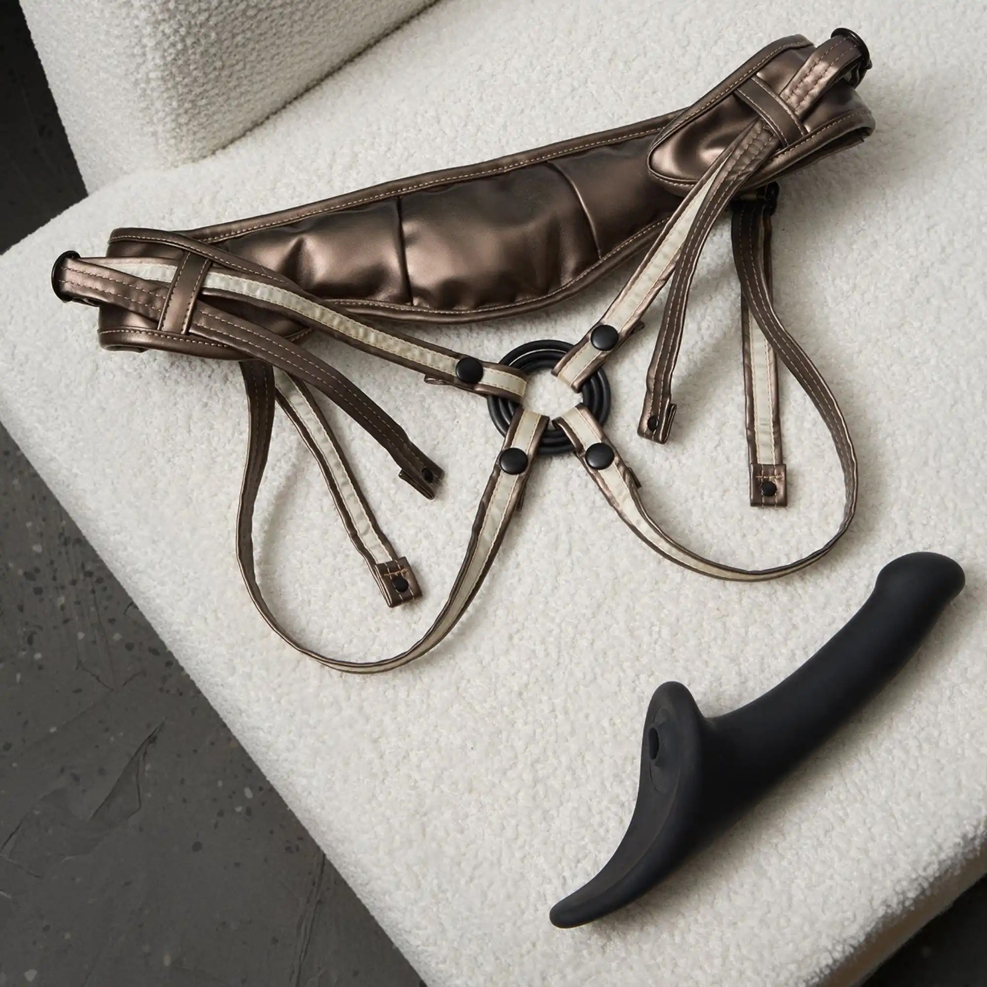 LEATHERETTE HARNESS DESIROUS - NEW DESIGN