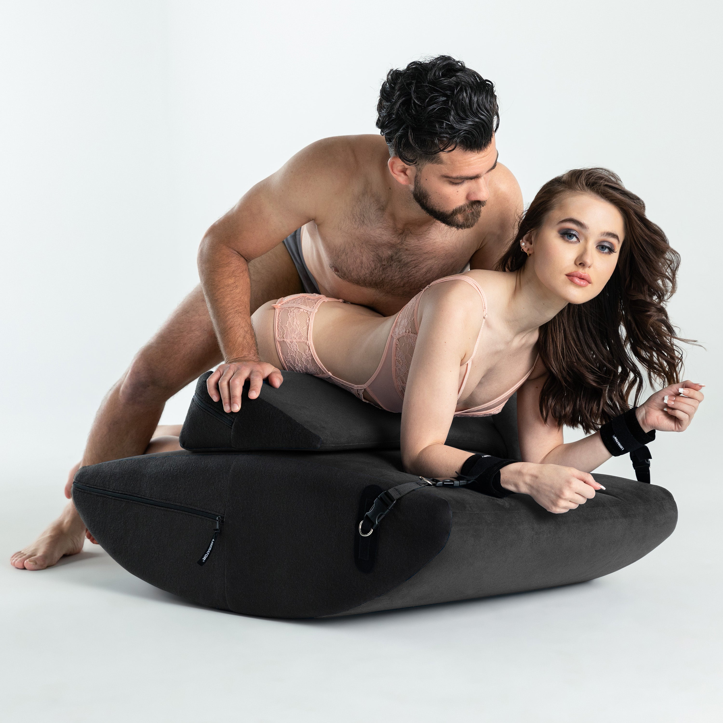 Scoop Rocker Combo Sex Positioning Shape Valkyrie Edition - Black