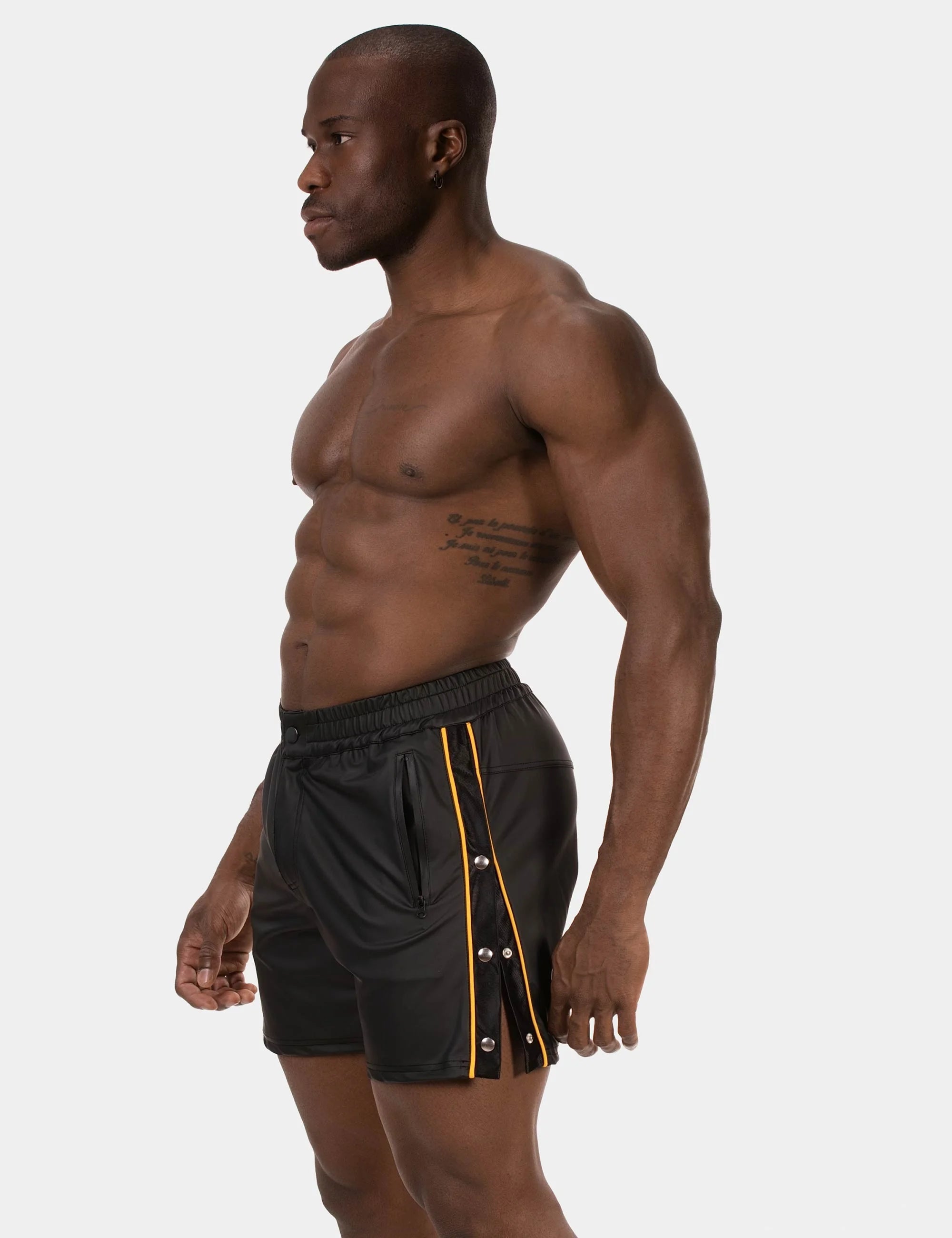 Barcode Berlin - Short Fuad