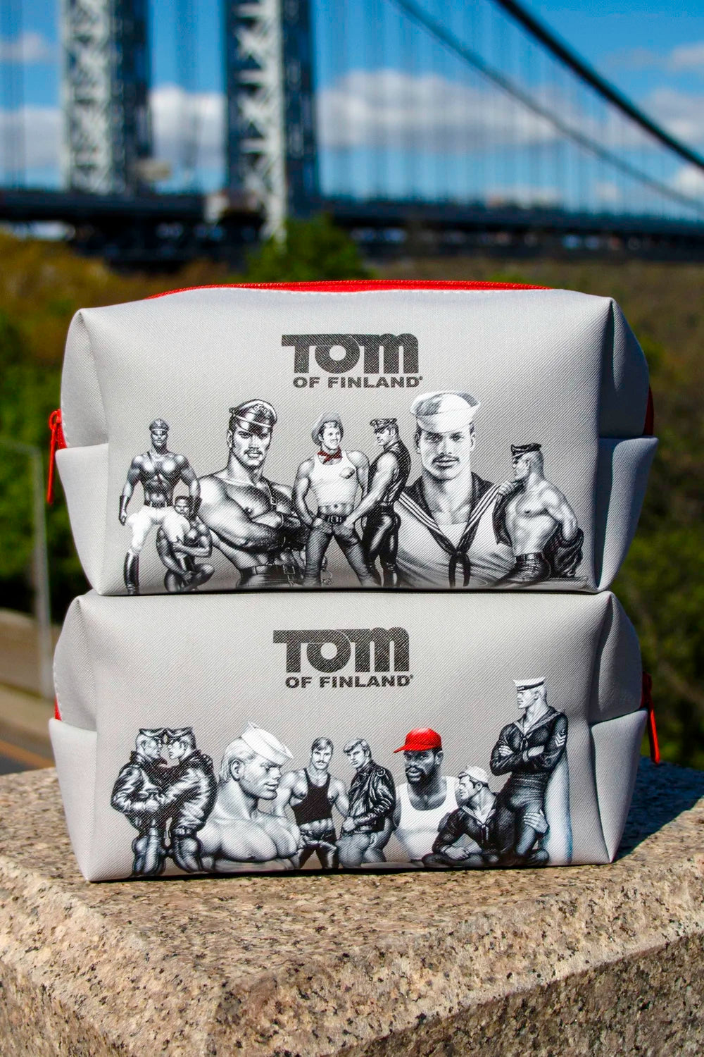 Peachy Kings - Tom Of Finland Toiletry Bag (Dopp Kit)